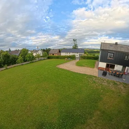 בית נופש Schneifel *